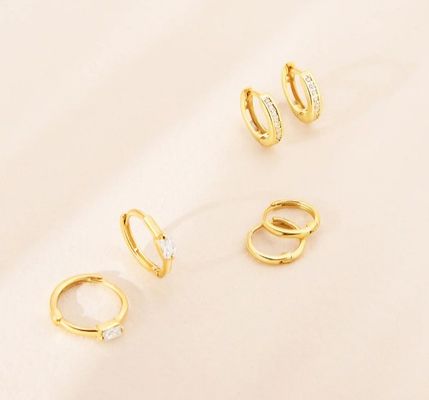 14K طلا 10mm Baguette برش گلابی مکعب زرکون گوشواره های بچه ها Hoop با 50PRS MOQ