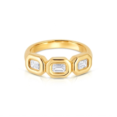 حلقه زرمرد سه گانه نقره ای دست ساز با سنگ زرکون AAA و 14K Gold Bezel