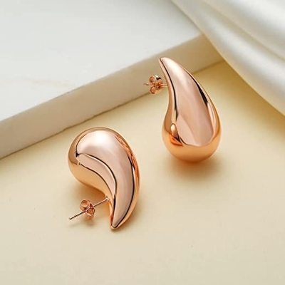 لوگو سفارشی 18K طلا پوشانده اشک قطره سوراخ استد گوشواره برای دختران جشن جواهرات