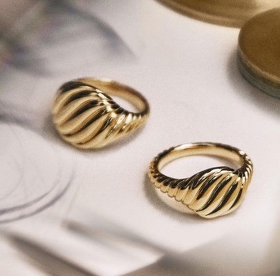 لوگو سفارشی Gold Plated David Cable Wave حلقه های فولادی مردانه