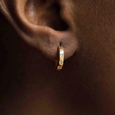 گوشواره های شیک 14K طلایی ستاره ورمیل مجموعه الماس آغوش حلقه برای سبک بدون تلاش