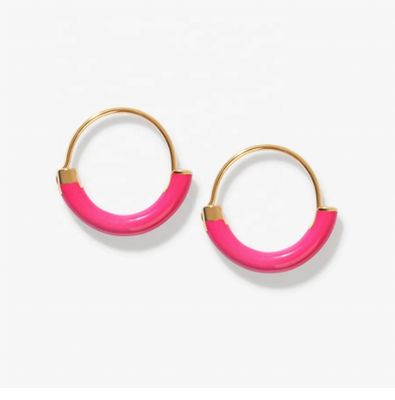 گوشواره های نقره ای 925 استرلینگ 18 میلی متر حلقه های دیا با مروارید گلابی داغ و طلا 18K