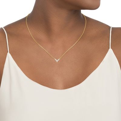 18K طلا شده جواهرات شکل V برای زنان 925 گردنبند نقره ای استرلینگ