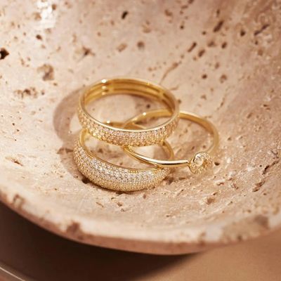 925 استرلینگ نقره 18K طلا CZ نصف ابدیت حلقه برای زنان