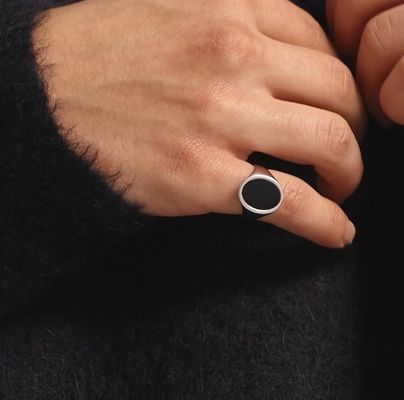 انگشتر مردانه سینیتی با روکش طلای 18 عیار و اونیکس سیاه و نقره استرلینگ 925