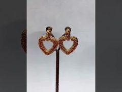 گوشواره ي آغوش قلب